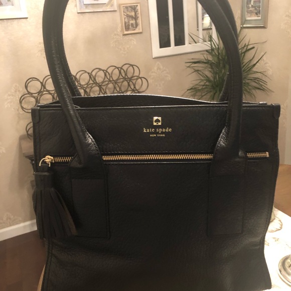 Kate Spade purse - Picture 1 of 8